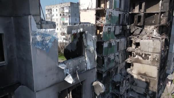 Ukrayna Borodyanka Yıkılmış Konut Binası — Stok video