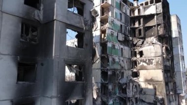 Savaşın sonuçları - Ukrayna, Borodyanka 'da yıkık dökük konut binası