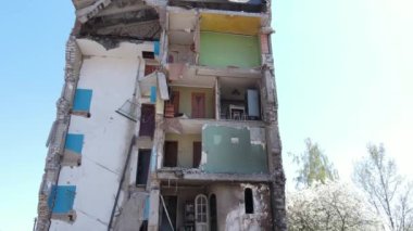 Savaşın sonuçları - Ukrayna, Borodyanka 'da yıkık dökük konut binası