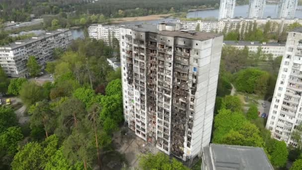 Dom Spalony Zniszczony Kijowie Ukraina — Wideo stockowe