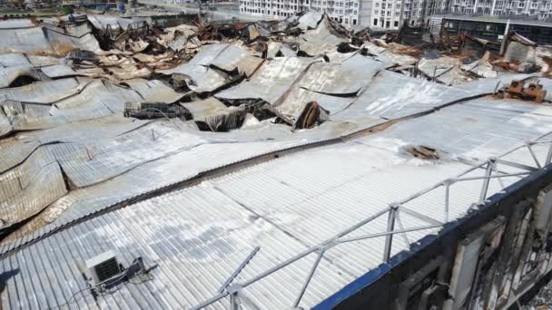 Edifício Devastado Pela Guerra Centro Comercial Bucha Ucrânia — Vídeo de Stock