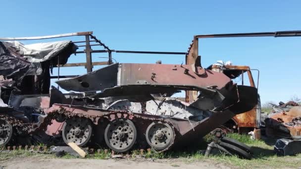 Válka Ukrajině Zničená Vojenská Výzbroj Buchy — Stock video