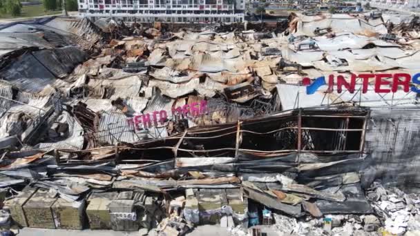 Vídeo Vertical Edificio Destruido Centro Comercial Bucha Ucrania — Vídeos de Stock