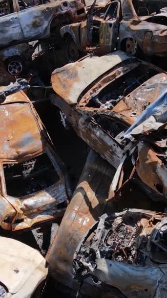 Video Verticale Auto Distrutte Sparate Nella Città Irpin Ucraina Conseguenze — Video Stock