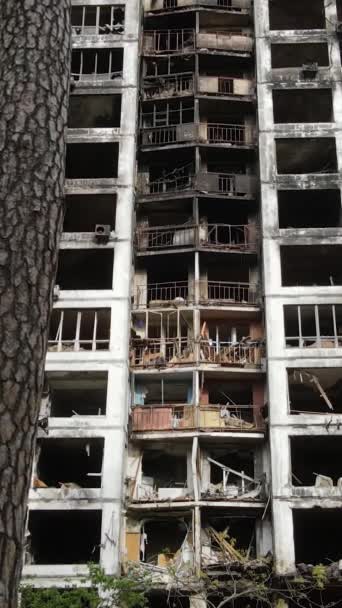 Videoclip Vertical Unei Case Arse Distruse Din Kiev Ucraina — Videoclip de stoc