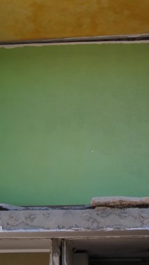 Borodyanka, Ukrayna 'da yıkılmış bir binanın dikey videosu