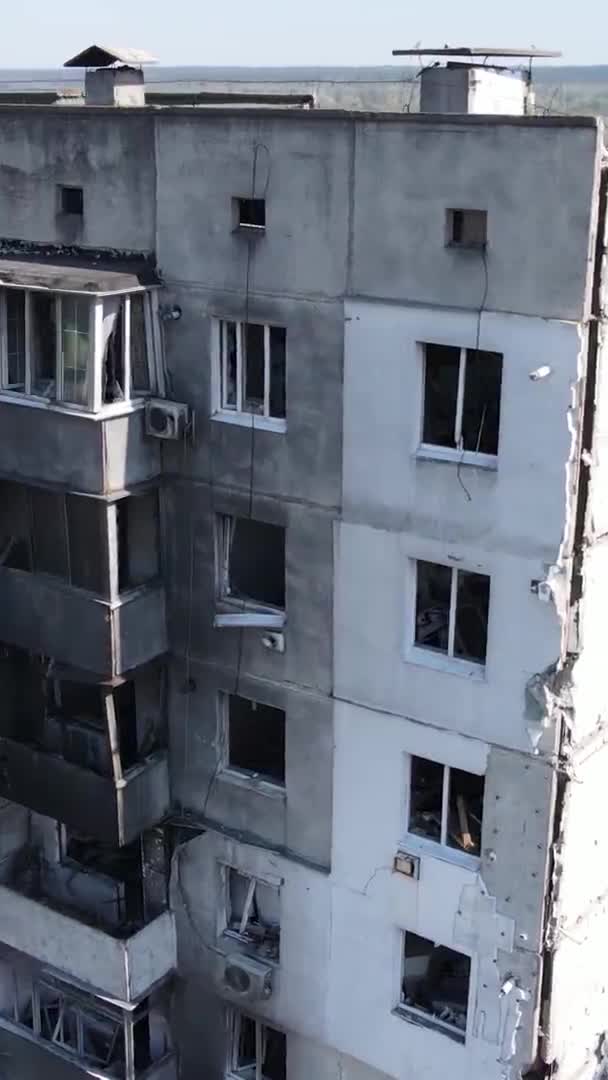 Vertical Video Destroyed Building Borodyanka Ukraine — Stock Video