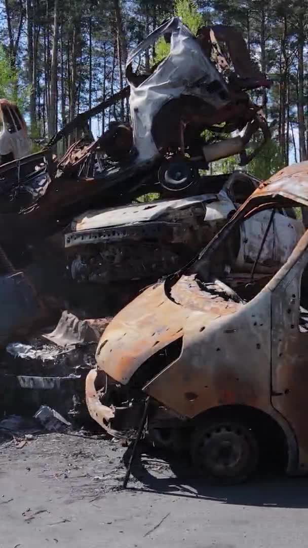 Vertical Video Destroyed Cars City Irpin Ukraine — Stock Video