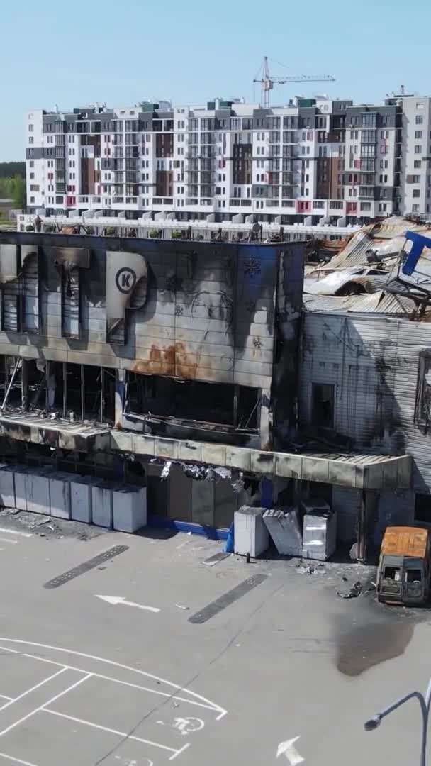 Vidéo Verticale Bâtiment Détruit Centre Commercial Bucha Ukraine — Video