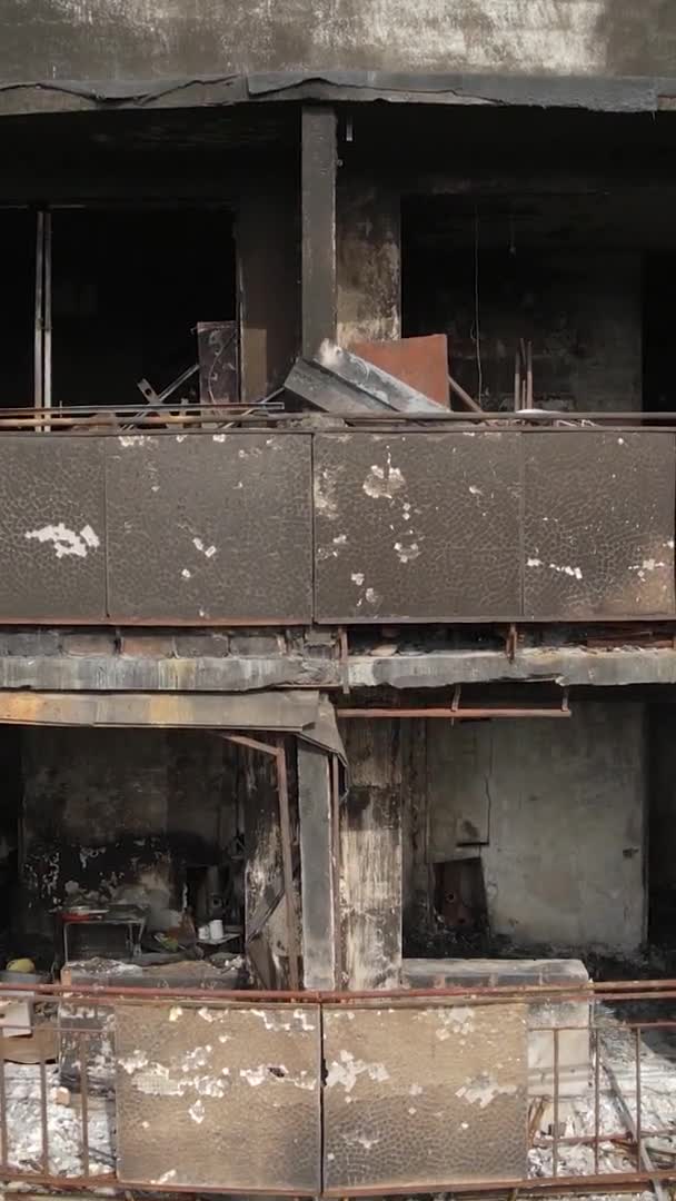 Vertical Video Burnt Destroyed House Kyiv Ukraine — Stock Video