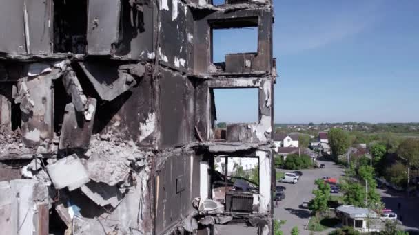 비디오는 우크라이나 내전의 여파를 산카에 붕괴된 — 비디오