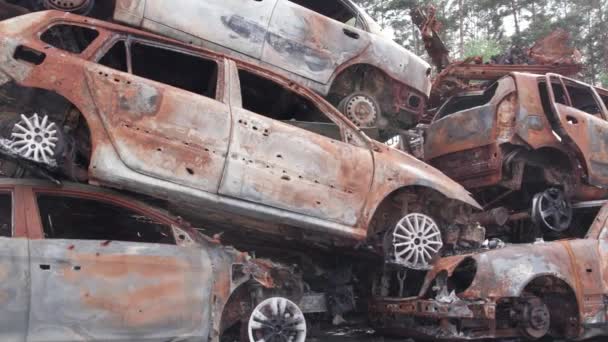 Acest Videoclip Arată Groapă Mașini Împușcate Arse Irpin Districtul Bucha — Videoclip de stoc
