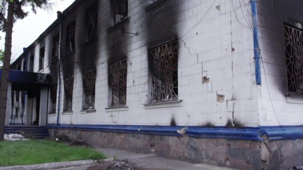 Este Video Muestra Las Secuelas Guerra Ucrania Edificio Destruido Quemado — Vídeo de stock