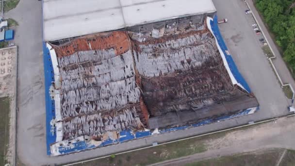 Dieses Archivbild Zeigt Eine Luftaufnahme Einer Zerstörten Lagerhalle Bucha Ukraine — Stockvideo