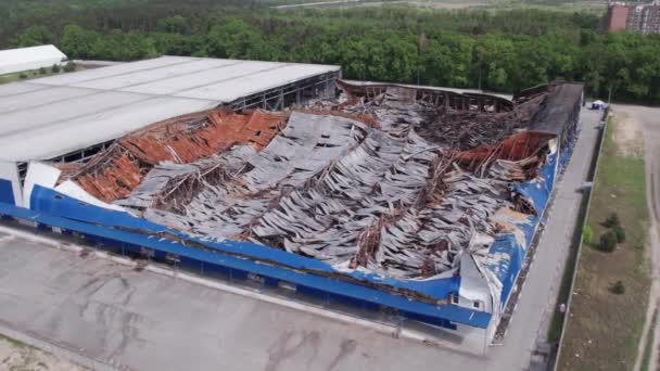 Dieses Archivbild Zeigt Eine Luftaufnahme Einer Zerstörten Lagerhalle Bucha Ukraine — Stockvideo