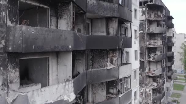 Este Vídeo Mostra Consequências Guerra Ucrânia Edifício Residencial Destruído Borodyanka — Vídeo de Stock