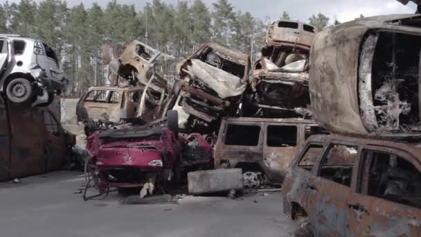 Este Vídeo Mostra Uma Descarga Tiro Carros Queimados Irpin Distrito — Vídeo de Stock