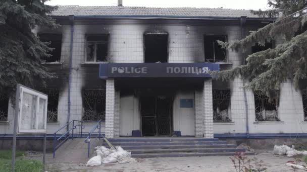 Stock Video Shows Aftermath War Ukraine Destroyed Burned Building Police — Stock Video