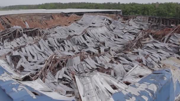 Dieses Archivbild Zeigt Eine Luftaufnahme Einer Zerstörten Lagerhalle Bucha Ukraine — Stockvideo