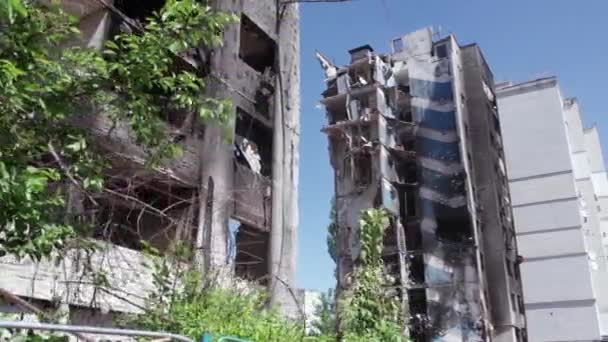 Este Vídeo Mostra Edifício Residencial Destruído Durante Guerra Ucrânia Borodyanka — Vídeo de Stock