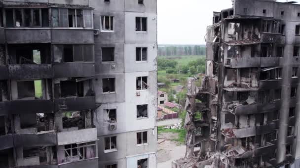 Cette Vidéo Montre Bâtiment Résidentiel Détruit Pendant Guerre Ukraine Borodyanka — Video