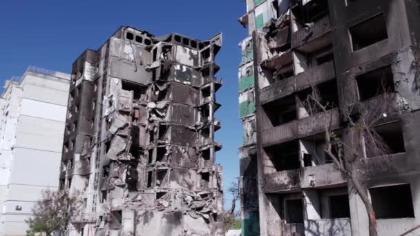 Toto Video Ukazuje Zničenou Obytnou Budovu Během Války Ukrajině Borodyance — Stock video