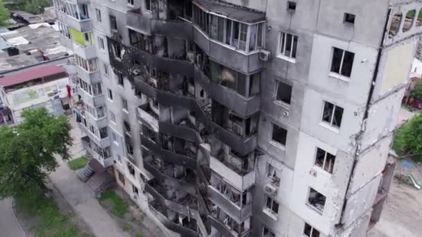 Este Vídeo Mostra Edifício Residencial Destruído Durante Guerra Ucrânia Borodyanka — Vídeo de Stock