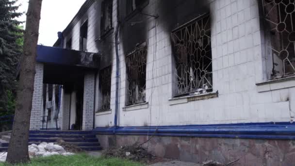 Este Video Muestra Las Secuelas Guerra Ucrania Edificio Destruido Quemado — Vídeos de Stock