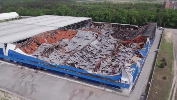 Tento Snímek Ukazuje Letecký Pohled Zničený Sklad Ukrajinské Buchy Během — Stock video
