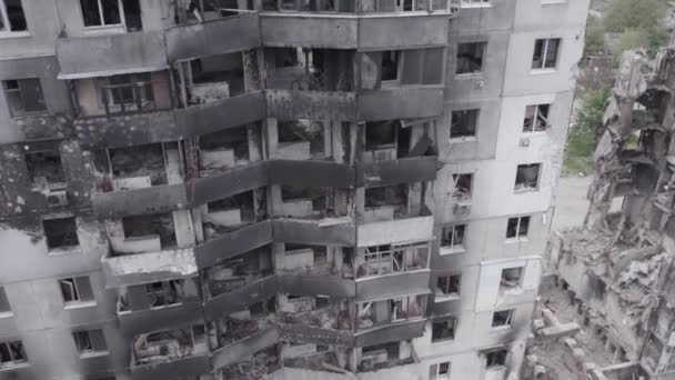 Este Video Muestra Guerra Ucrania Edificio Residencial Destruido Borodyanka Distrito — Vídeos de Stock