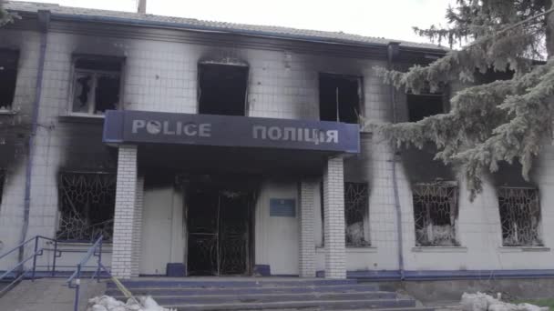 Stock Video Shows Aftermath War Ukraine Destroyed Burned Building Police — Stock Video