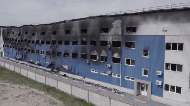 Dieses Archivbild Zeigt Eine Luftaufnahme Einer Zerstörten Lagerhalle Bucha Ukraine — Stockvideo