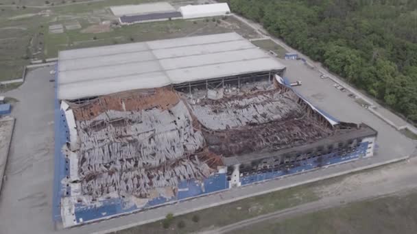 Dieses Archivbild Zeigt Eine Luftaufnahme Einer Zerstörten Lagerhalle Bucha Ukraine — Stockvideo