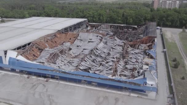 Dieses Archivbild Zeigt Eine Luftaufnahme Einer Zerstörten Lagerhalle Bucha Ukraine — Stockvideo