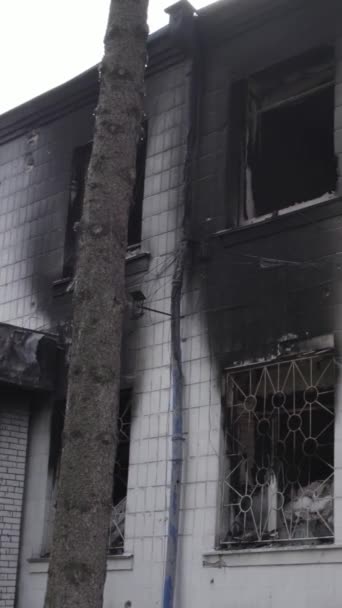 Este Video Vertical Muestra Las Secuelas Guerra Ucrania Edificio Destruido — Vídeos de Stock