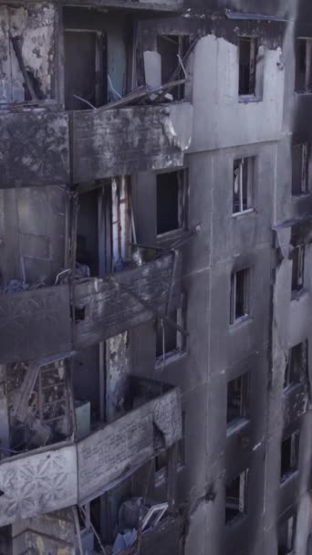 Questo Video Verticale Mostra Conseguenze Della Guerra Ucraina Edificio Residenziale — Video Stock