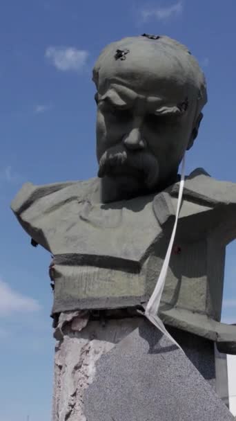 Este Video Vertical Muestra Monumento Taras Shevchenko Borodyanka Ucrania Durante — Vídeos de Stock