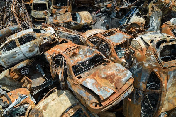 Tőzsdei Fotó Egy Rakás Felgyújtott Autót Mutat Irpin Ben Bucha — Stock Fotó
