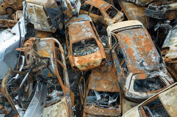 Esta Foto Muestra Vertedero Coches Quemados Irpin Distrito Bucha — Foto de Stock