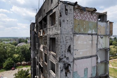 Bu stok fotoğrafı Ukrayna 'daki savaşın sonucunu gösteriyor. Bucha, Borodyanka' da yıkılan bir yerleşim yeri.