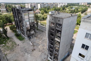 Bu stok fotoğrafı Ukrayna 'daki savaşın sonucunu gösteriyor. Bucha, Borodyanka' da yıkılan bir yerleşim yeri.