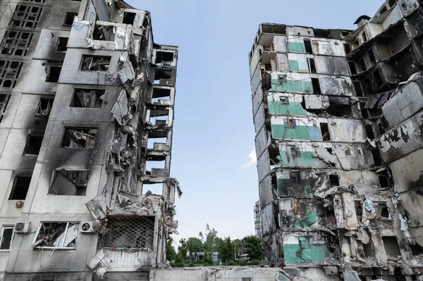 Bu stok fotoğrafı Ukrayna 'daki savaşın sonucunu gösteriyor. Bucha, Borodyanka' da yıkılan bir yerleşim yeri.