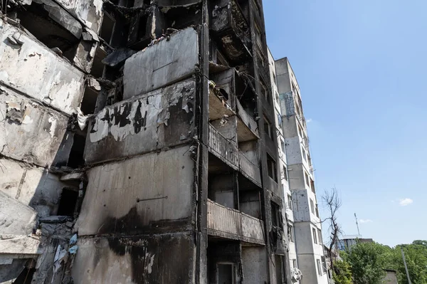 Bu stok fotoğrafı Ukrayna 'daki savaşın sonucunu gösteriyor. Bucha, Borodyanka' da yıkılan bir yerleşim yeri.