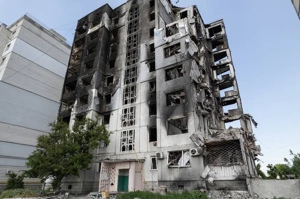 Bu stok fotoğrafı Ukrayna 'daki savaşın sonucunu gösteriyor. Bucha, Borodyanka' da yıkılan bir yerleşim yeri.