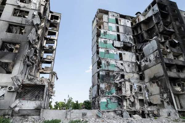 Bu stok fotoğrafı Ukrayna 'daki savaşın sonucunu gösteriyor. Bucha, Borodyanka' da yıkılan bir yerleşim yeri.