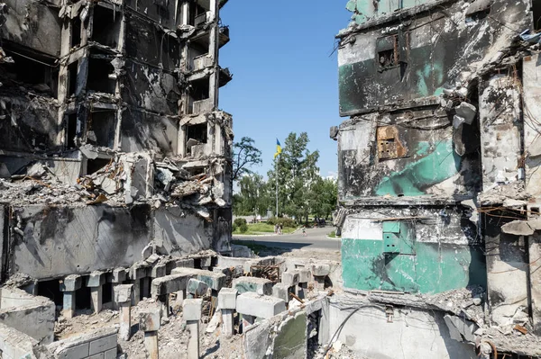 Bu stok fotoğrafı Ukrayna 'daki savaşın sonucunu gösteriyor. Bucha, Borodyanka' da yıkılan bir yerleşim yeri.