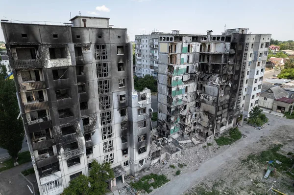 Bu stok fotoğrafı Ukrayna 'daki savaşın sonucunu gösteriyor. Bucha, Borodyanka' da yıkılan bir yerleşim yeri.