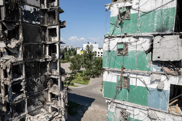 Bu stok fotoğrafı Ukrayna 'daki savaşın sonucunu gösteriyor. Bucha, Borodyanka' da yıkılan bir yerleşim yeri.