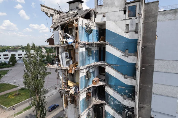 Bu stok fotoğrafı Ukrayna 'daki savaşın sonucunu gösteriyor. Bucha, Borodyanka' da yıkılan bir yerleşim yeri.