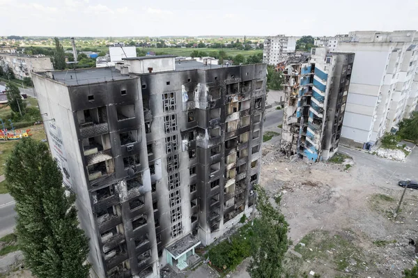 这张库存照片显示了乌克兰战争的后果 在Bucha地区Borodyanka的一栋被毁的住宅大楼 — 图库照片